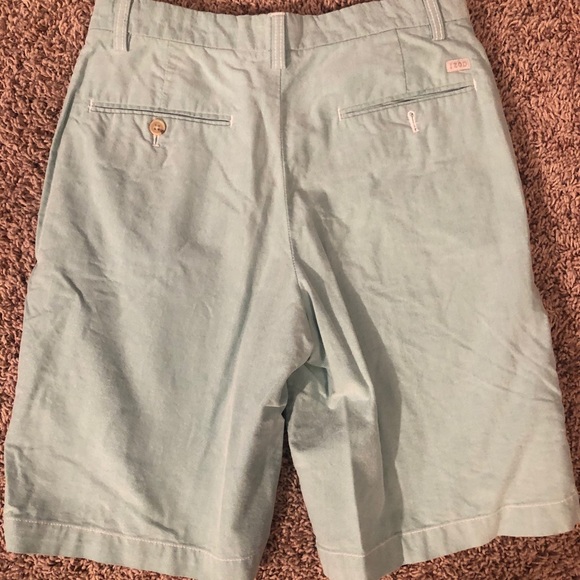 Men’s Izod Shorts - Picture 3 of 3